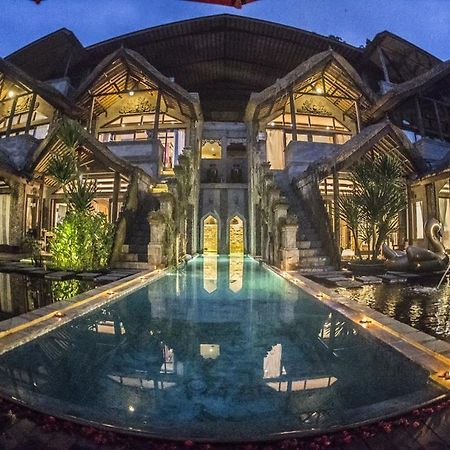 Avalon Ubud Castle & Spa Eksteriør billede