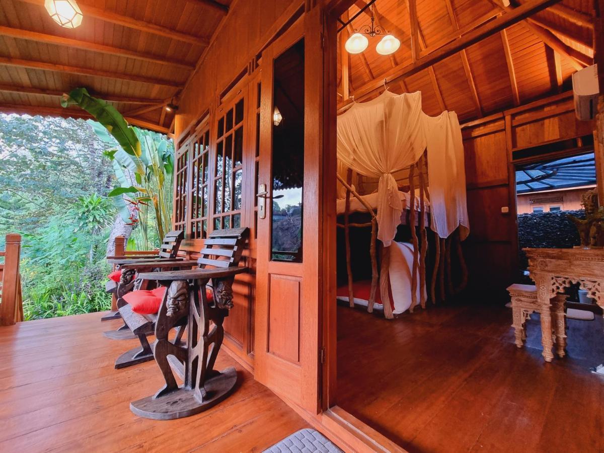 Avalon Ubud Castle & Spa Eksteriør billede
