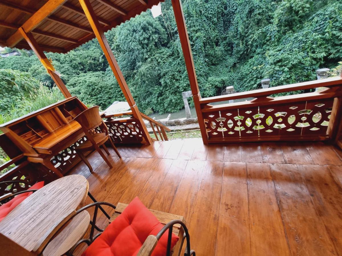 Avalon Ubud Castle & Spa Eksteriør billede