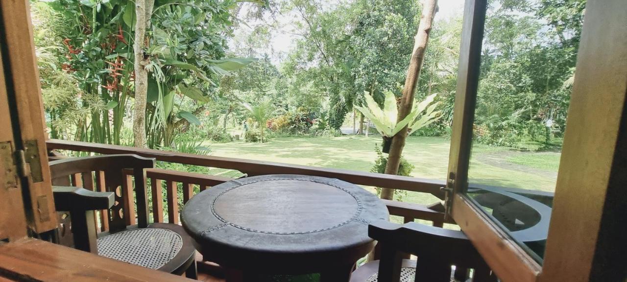 Avalon Ubud Castle & Spa Eksteriør billede