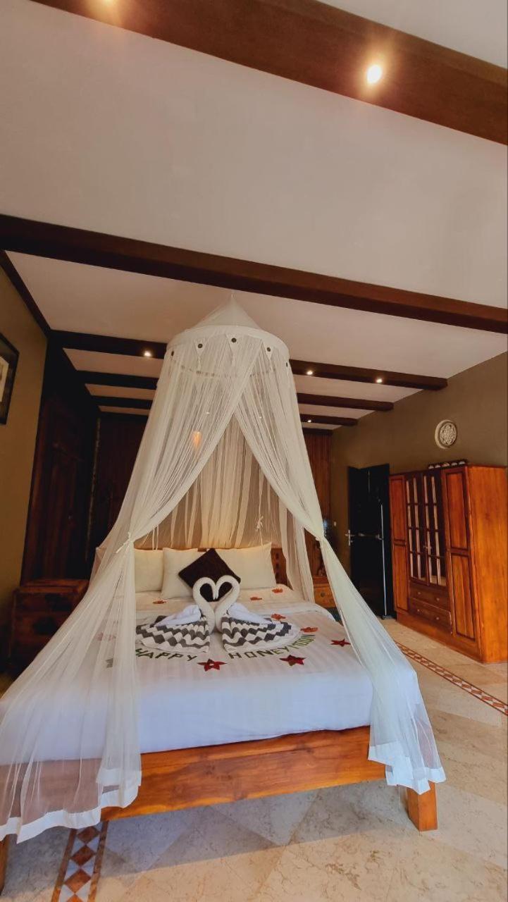 Avalon Ubud Castle & Spa Eksteriør billede