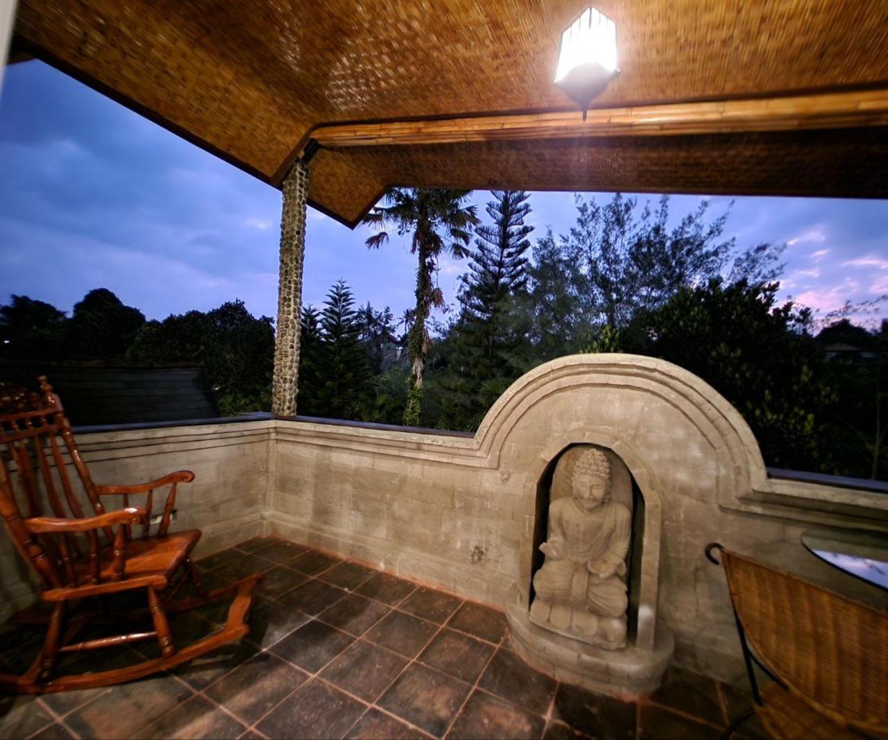 Avalon Ubud Castle & Spa Eksteriør billede